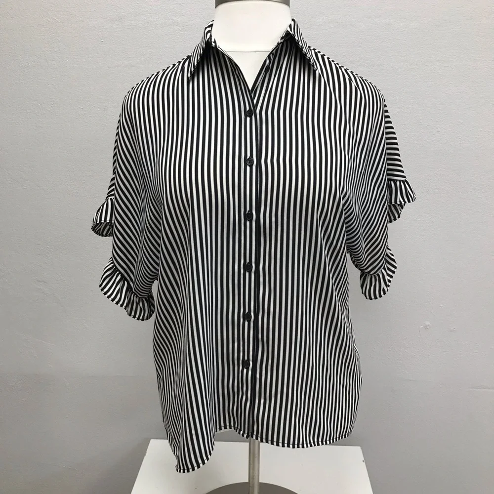 Michael Kors Oversized Black and White Striped Button-Up Blouse - Size Medium